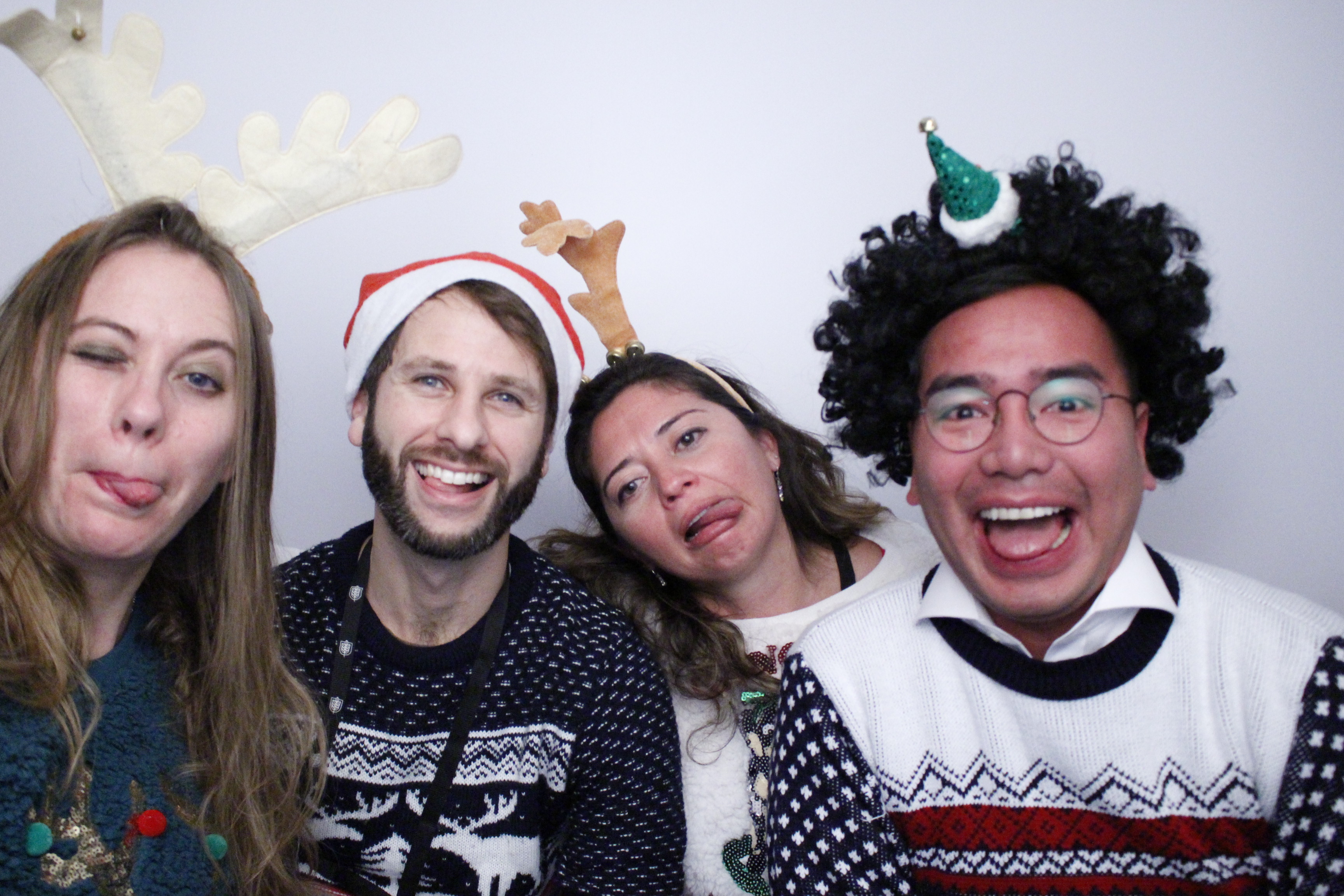 Hult EMBA Year 1 Christmas Dinner | View more photos from the event at gallery.myphotoboothexperience.co.uk/u/MyPhotoBoothExperienceLtd/Hult-EMBA-Year-1-Christmas-Dinner